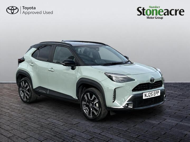 Toyota Yaris Cross 1.5 VVT-h Premiere Edition E-CVT AWD Euro 6 (s/s) 5dr