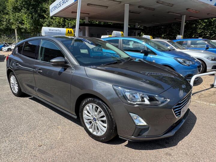 Ford Focus 1.0T EcoBoost Titanium Euro 6 (s/s) 5dr