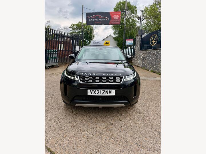 Land Rover Range Rover Evoque 1.5 P300e 12.2kWh SE Auto 4WD Euro 6 (s/s) 5dr Land Rover Range Rover Evoque 1.5 P300e 12.2kWh SE Auto 4WD Euro 6 (s/s) 5dr