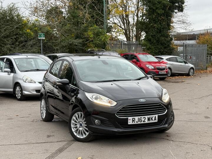 Ford Fiesta 1.0T EcoBoost Titanium Euro 5 (s/s) 5dr