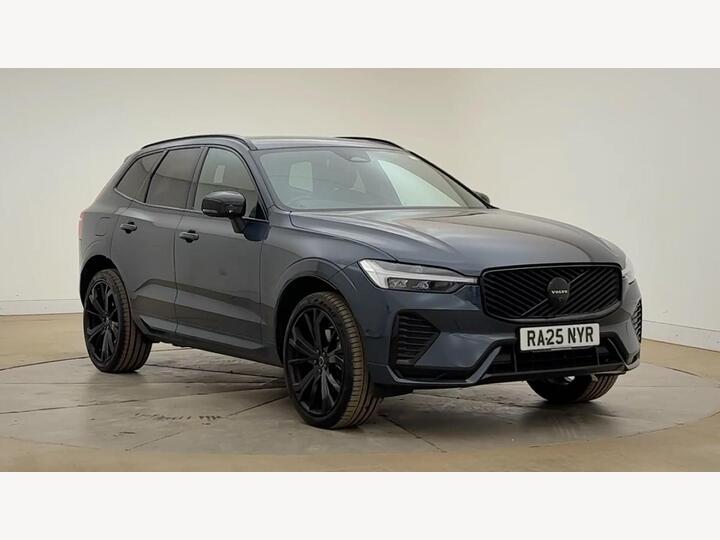 Volvo XC60 2.0 B5 MHEV Plus Black Edition Auto AWD Euro 6 (s/s) 5dr