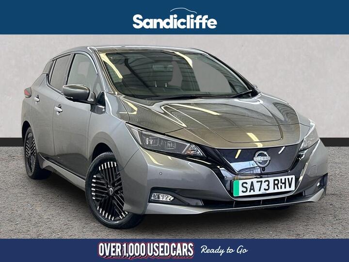 Nissan LEAF 39kWh Tekna Auto 5dr Nissan LEAF 39kWh Tekna Auto 5dr