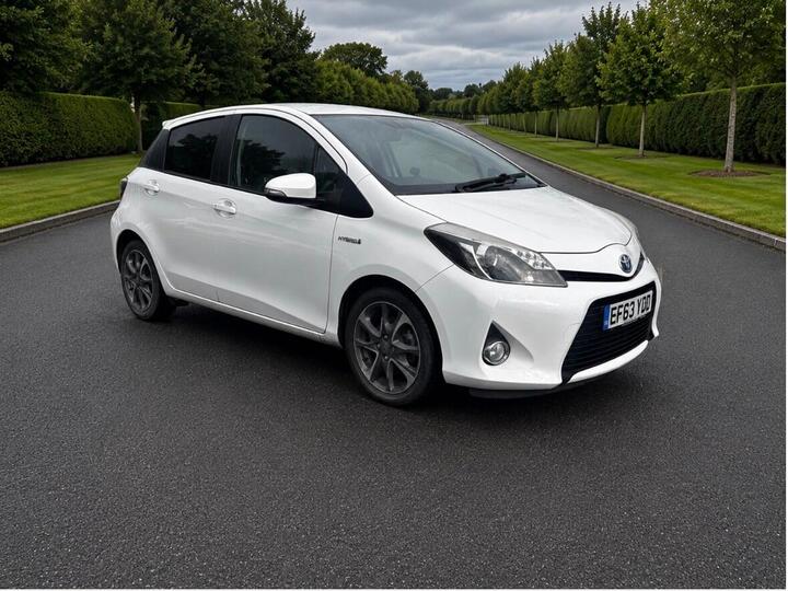 Toyota Yaris 1.5 VVT-h Trend CVT Euro 5 5dr