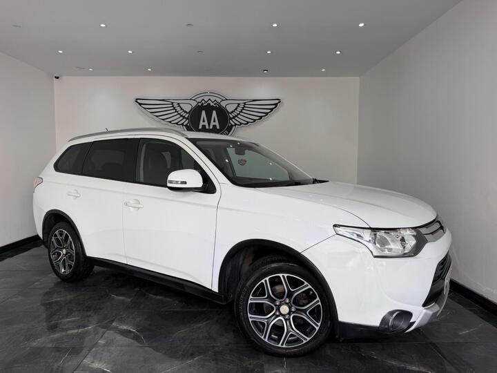 Mitsubishi Outlander 2.2 DI-D GX3 Auto 4WD Euro 5 (s/s) 5dr