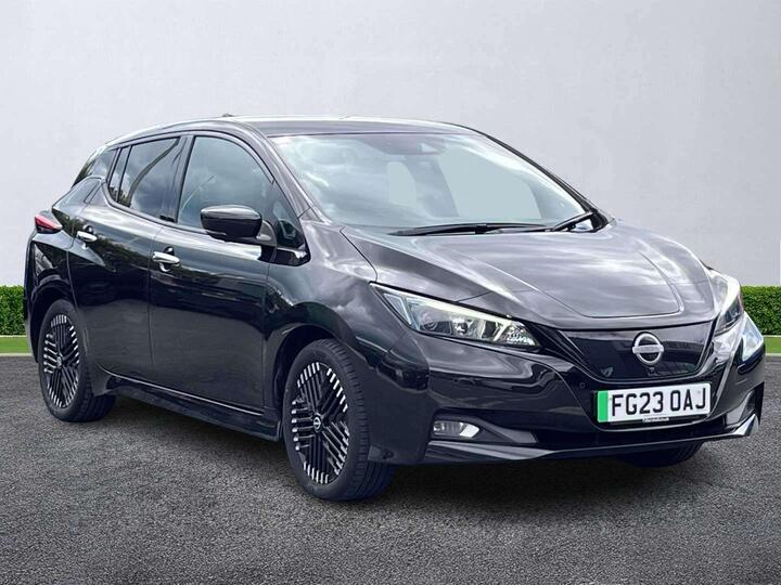 Nissan LEAF 39kWh N-Connecta Auto 5dr Nissan LEAF 39kWh N-Connecta Auto 5dr