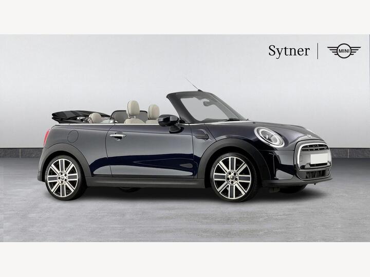 MINI Convertible 1.5 Cooper Exclusive Steptronic Euro 6 (s/s) 2dr MINI Convertible 1.5 Cooper Exclusive Steptronic Euro 6 (s/s) 2dr