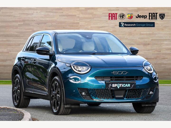 Fiat 600e 54kWh La Prima Auto 5dr