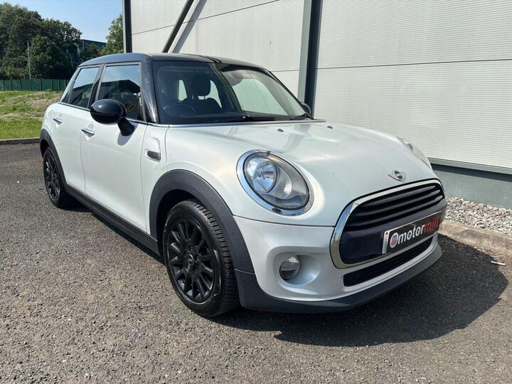 MINI HATCH 1.5 Cooper D Euro 6 (s/s) 5dr