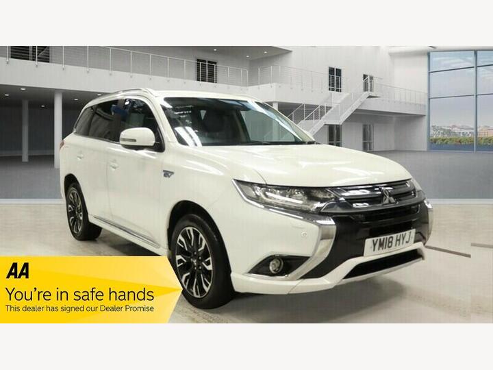 Mitsubishi Outlander 2.0h 12kWh 4hs CVT 4WD Euro 6 (s/s) 5dr Mitsubishi Outlander 2.0h 12kWh 4hs CVT 4WD Euro 6 (s/s) 5dr