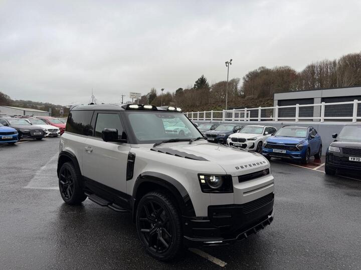 Land Rover DEFENDER 90 D250 HARD TOP S Wide Track Commercial JUMP SEAT MHEV 3.0 Diesel  Jump Seat / Air Susp / Tow Pack