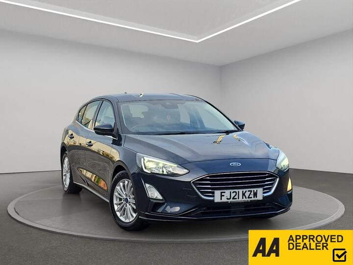 Ford Focus 1.0T EcoBoost MHEV Titanium Edition Euro 6 (s/s) 5dr