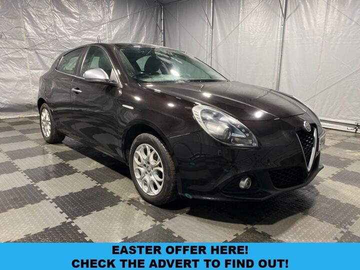 Alfa Romeo GIULIETTA 1.4 TB MultiAir Super Euro 6 (s/s) 5dr Alfa Romeo GIULIETTA 1.4 TB MultiAir Super Euro 6 (s/s) 5dr