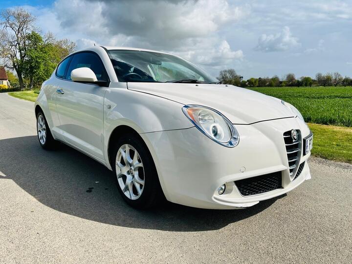 Alfa Romeo MiTo 1.4 TB Lusso Euro 4 3dr Alfa Romeo MiTo 1.4 TB Lusso Euro 4 3dr