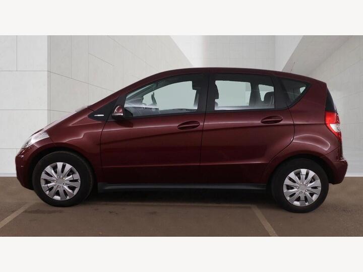Mercedes-Benz A Class 1.5 A160 BlueEfficiency Classic SE 5dr