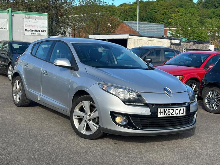 Renault Megane 1.6 16V Dynamique TomTom Euro 5 5dr