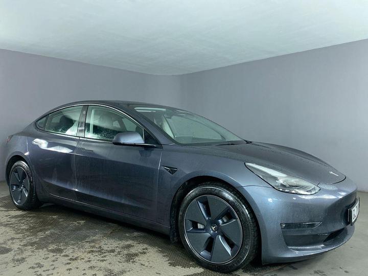 Tesla Model 3 (Dual Motor) Long Range Auto 4WDE 4dr