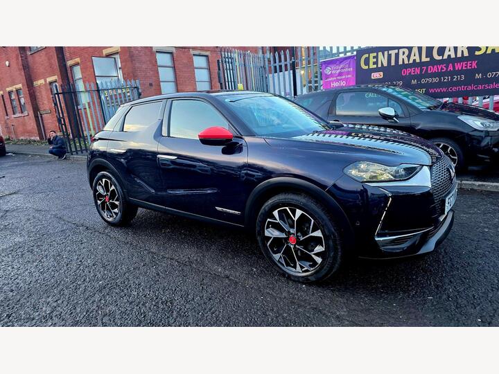 DS AUTOMOBILES DS 3 CROSSBACK 1.2 PureTech Ines De La Fressange Crossback EAT8 Euro 6 (s/s) 5dr DS AUTOMOBILES DS 3 CROSSBACK 1.2 PureTech Ines De La Fressange Crossback EAT8 Euro 6 (s/s) 5dr