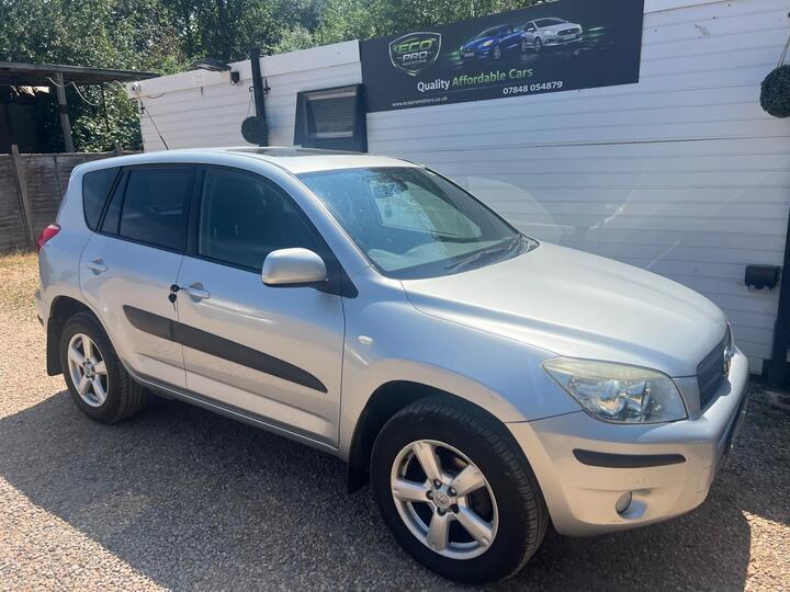 Toyota RAV4 2.0 XT-R 4WD 5dr