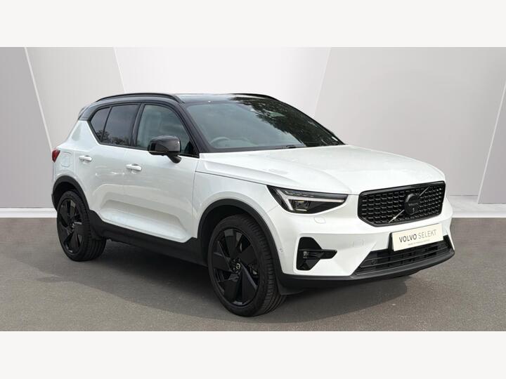 Volvo XC40 2.0 B4 MHEV Ultra Black Edition DCT Auto Euro 6 (s/s) 5dr