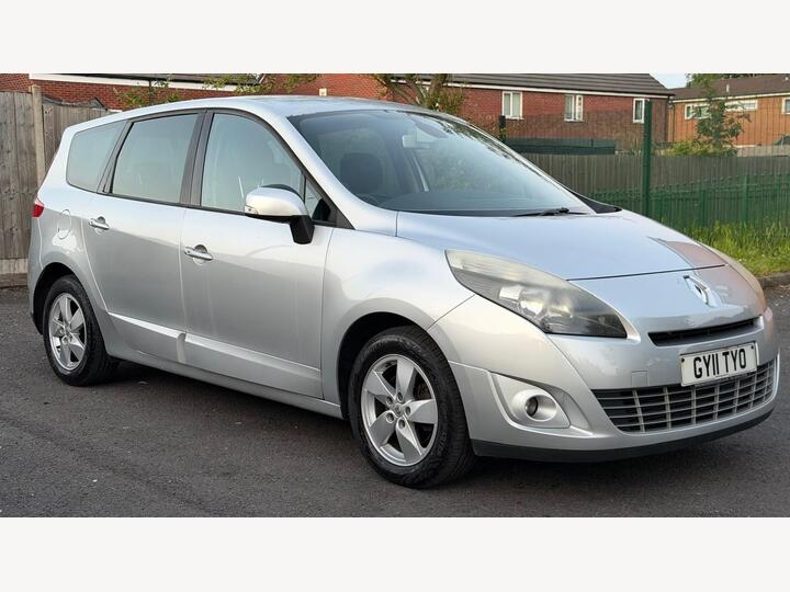 Renault Grand Scenic 1.5 DCi Dynamique TomTom Euro 5 5dr