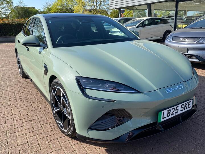 BYD Seal 82.5kWh Design Auto 4dr