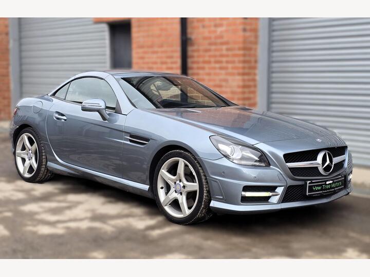 Mercedes-Benz SLK 1.8 SLK250 BlueEfficiency AMG Sport Edition 125 G-Tronic+ Euro 5 (s/s) 2dr Mercedes-Benz SLK 1.8 SLK250 BlueEfficiency AMG Sport Edition 125 G-Tronic+ Euro 5 (s/s) 2dr