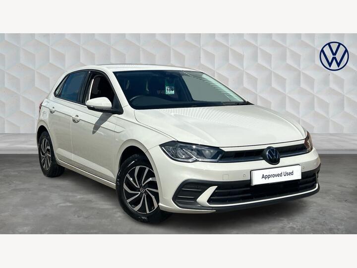 Volkswagen Polo 1.0 TSI Life Euro 6 (s/s) 5dr Volkswagen Polo 1.0 TSI Life Euro 6 (s/s) 5dr