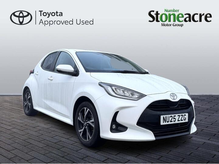 Toyota Yaris 1.5 VVT-h Design E-CVT Euro 6 (s/s) 5dr