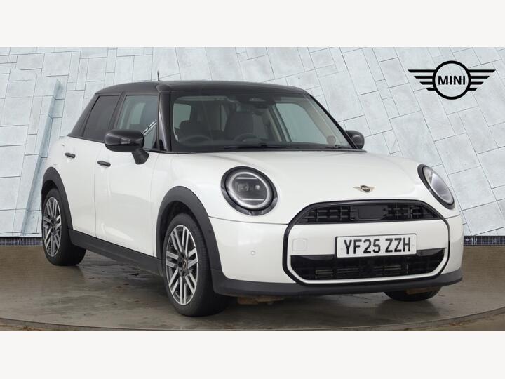 MINI Cooper 1.5C Classic Steptronic Euro 6 (s/s) 5dr