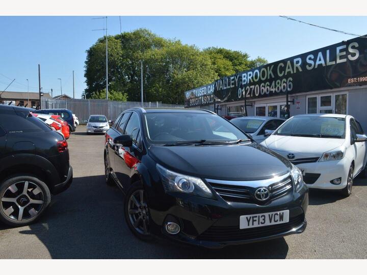 Toyota AVENSIS 2.0 D-4D Excel Tourer Euro 5 5dr