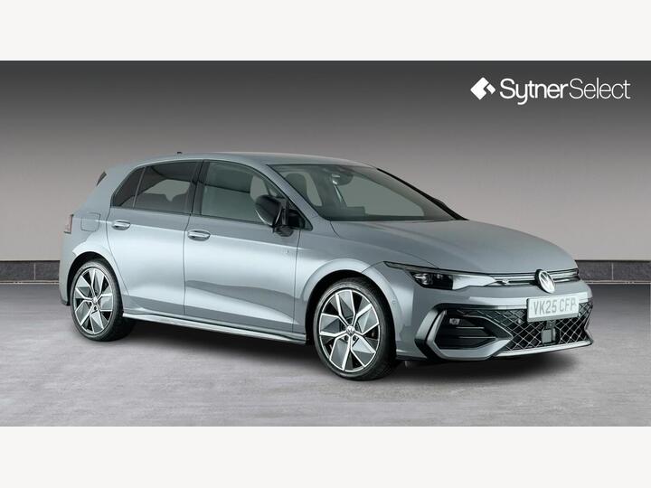 Volkswagen Golf 1.5 TSI Black Edition Euro 6 (s/s) 5dr Volkswagen Golf 1.5 TSI Black Edition Euro 6 (s/s) 5dr