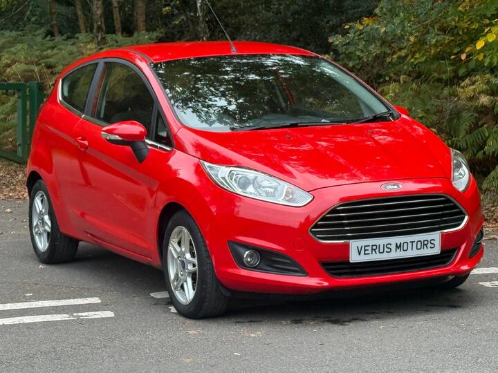 Ford Fiesta 1.0T EcoBoost Zetec Euro 5 (s/s) 3dr