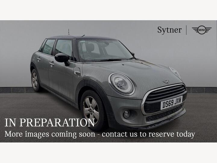 MINI Hatch 1.5 Cooper Classic Steptronic Euro 6 (s/s) 5dr