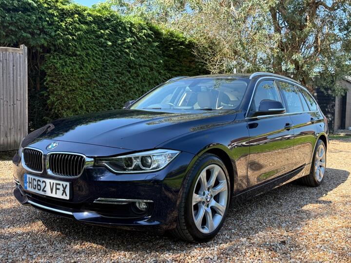 BMW 3 Series 3.0 330d Luxury Touring Auto Euro 5 (s/s) 5dr