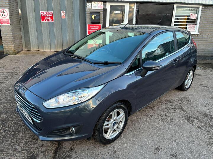 Ford Fiesta 1.0T EcoBoost Zetec Euro 5 (s/s) 3dr