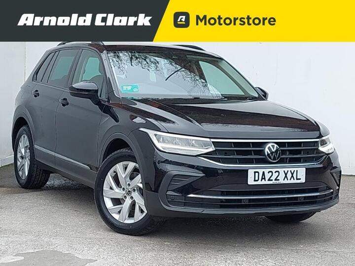 Volkswagen Tiguan 1.5 TSI Life Euro 6 (s/s) 5dr Volkswagen Tiguan 1.5 TSI Life Euro 6 (s/s) 5dr