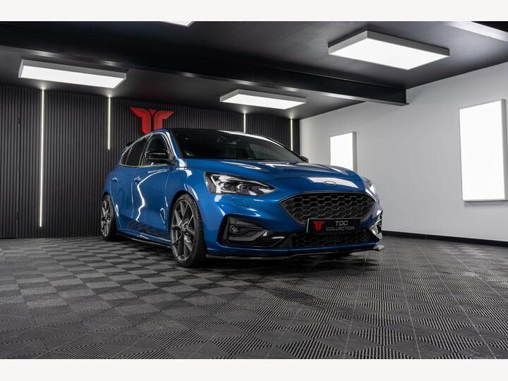 Ford Focus 2.3T EcoBoost ST Euro 6 (s/s) 5dr