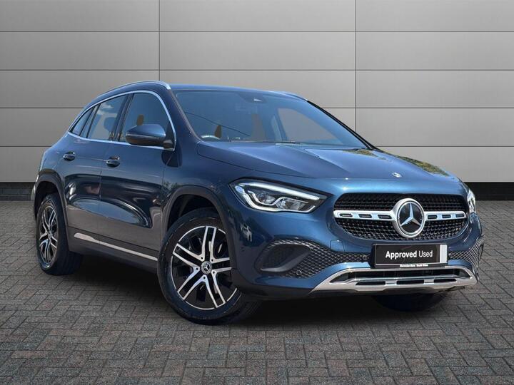Mercedes-Benz GLA Class 2.0 GLA200d Sport (Executive) 8G-DCT Euro 6 (s/s) 5dr