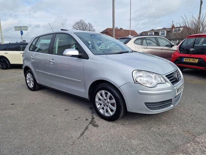 Volkswagen Polo 1.4 SE 5dr Volkswagen Polo 1.4 SE 5dr