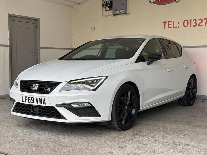 SEAT Leon 1.5 TSI EVO FR Black Edition DSG Euro 6 (s/s) 5dr