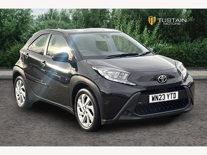 Toyota Aygo X 1.0 VVT-i Pure Euro 6 (s/s) 5dr