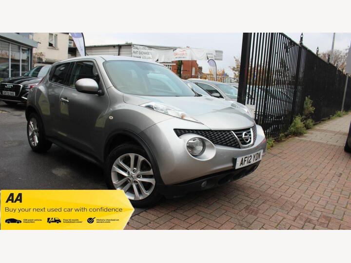 Nissan JUKE 1.6 Acenta Premium CVT Euro 5 5dr Nissan JUKE 1.6 Acenta Premium CVT Euro 5 5dr