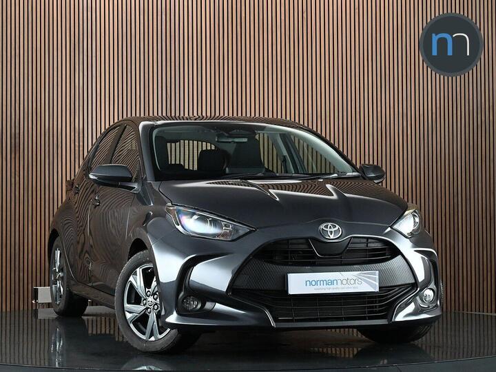 Toyota Yaris 1.5 VVT-h Icon E-CVT Euro 6 (s/s) 5dr