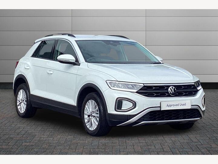 Volkswagen T-Roc 1.0 TSI Life Euro 6 (s/s) 5dr Volkswagen T-Roc 1.0 TSI Life Euro 6 (s/s) 5dr