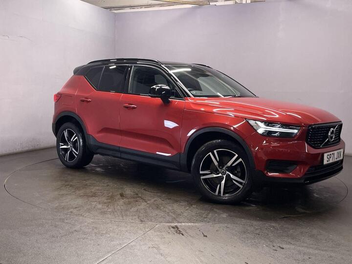 Volvo XC40 2.0 B4 MHEV R-Design Auto AWD Euro 6 (s/s) 5dr