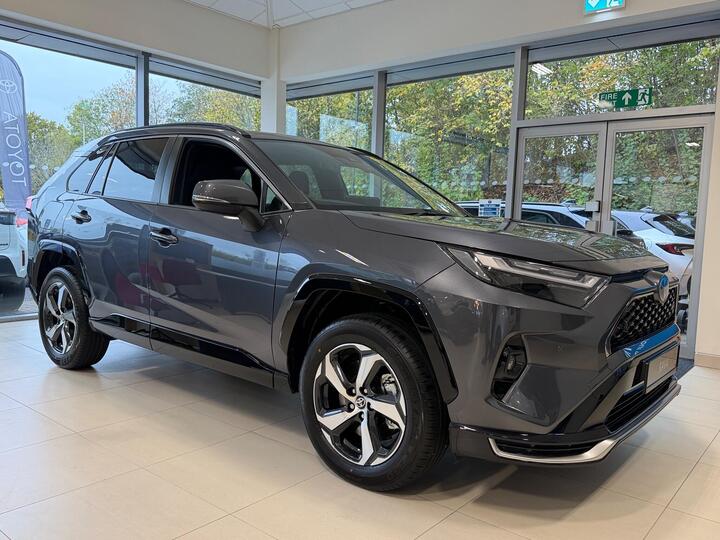 Toyota RAV4 2.5 VVT 18.1kWh Design CVT 4WD Euro 6 (s/s) 5dr