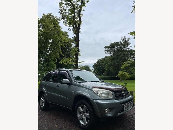 Toyota RAV4 2.0 VVT-i XT3 4WD 5dr