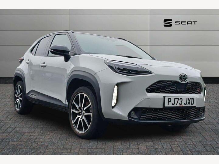 Toyota Yaris Cross 1.5 VVT-h GR SPORT E-CVT Euro 6 (s/s) 5dr