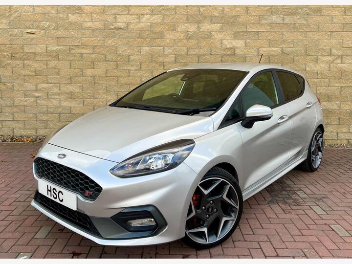Ford Fiesta 1.5T EcoBoost ST-3 Euro 6 5dr Ford Fiesta 1.5T EcoBoost ST-3 Euro 6 5dr