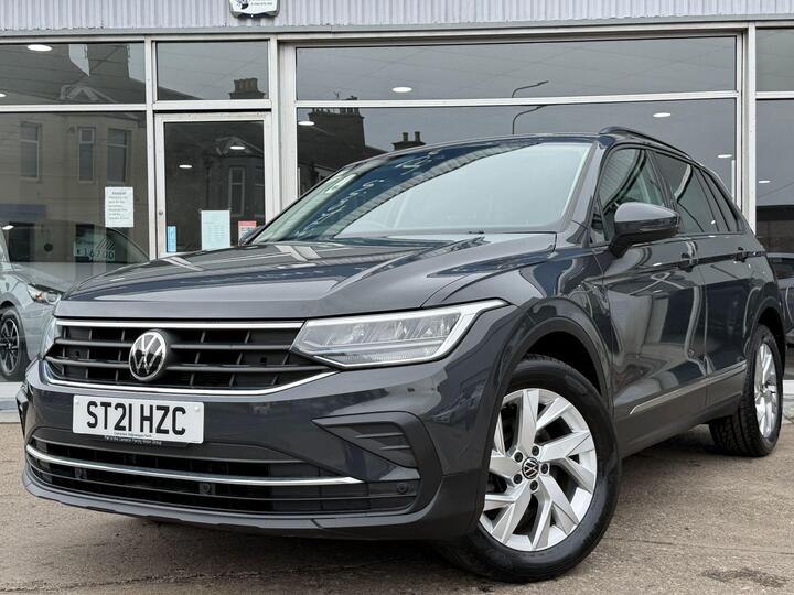 Volkswagen Tiguan 1.5 TSI Life Euro 6 (s/s) 5dr